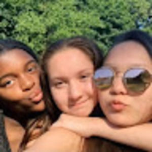 Meet your Posher, Brooke